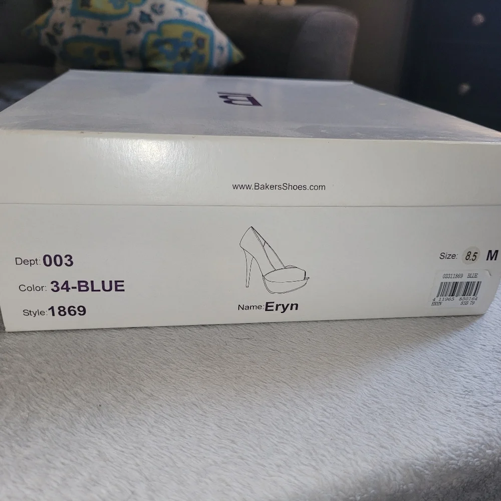 BAKERS Shoes Style Eryn Blue Platform Pumps - Picture 4 of 12